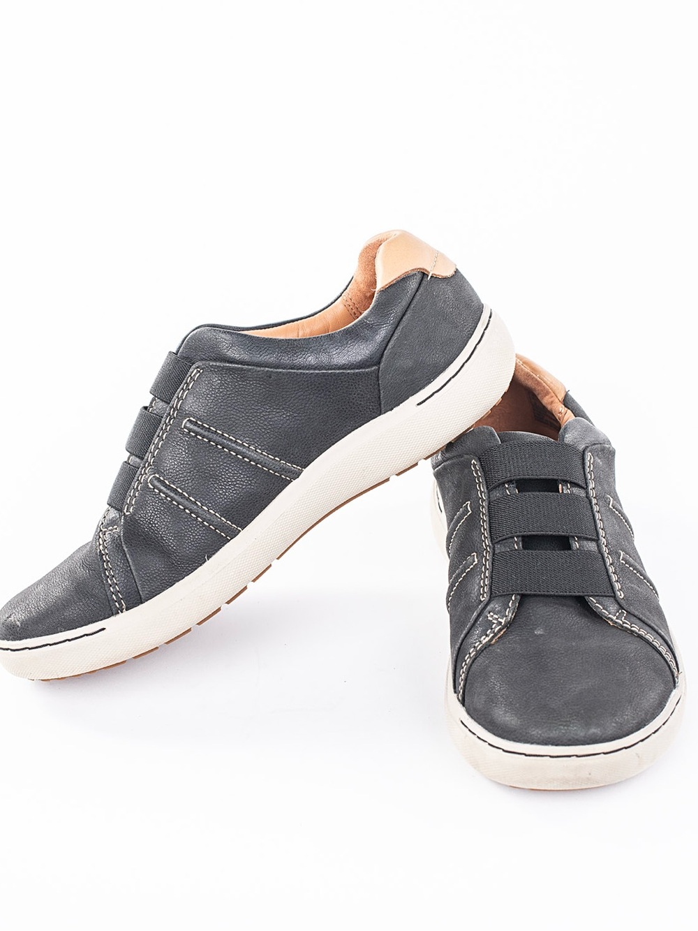 Clarks Nalle Ease Black Leather Slip-On Comfort Sneakers Women’s 6M